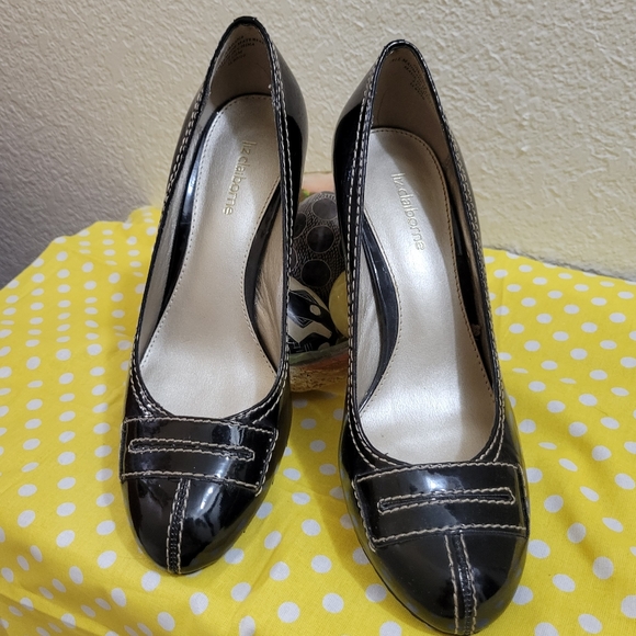 Business Shoes - Picture 3 of 10
